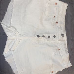 Levi’s 501 womens shorts, white